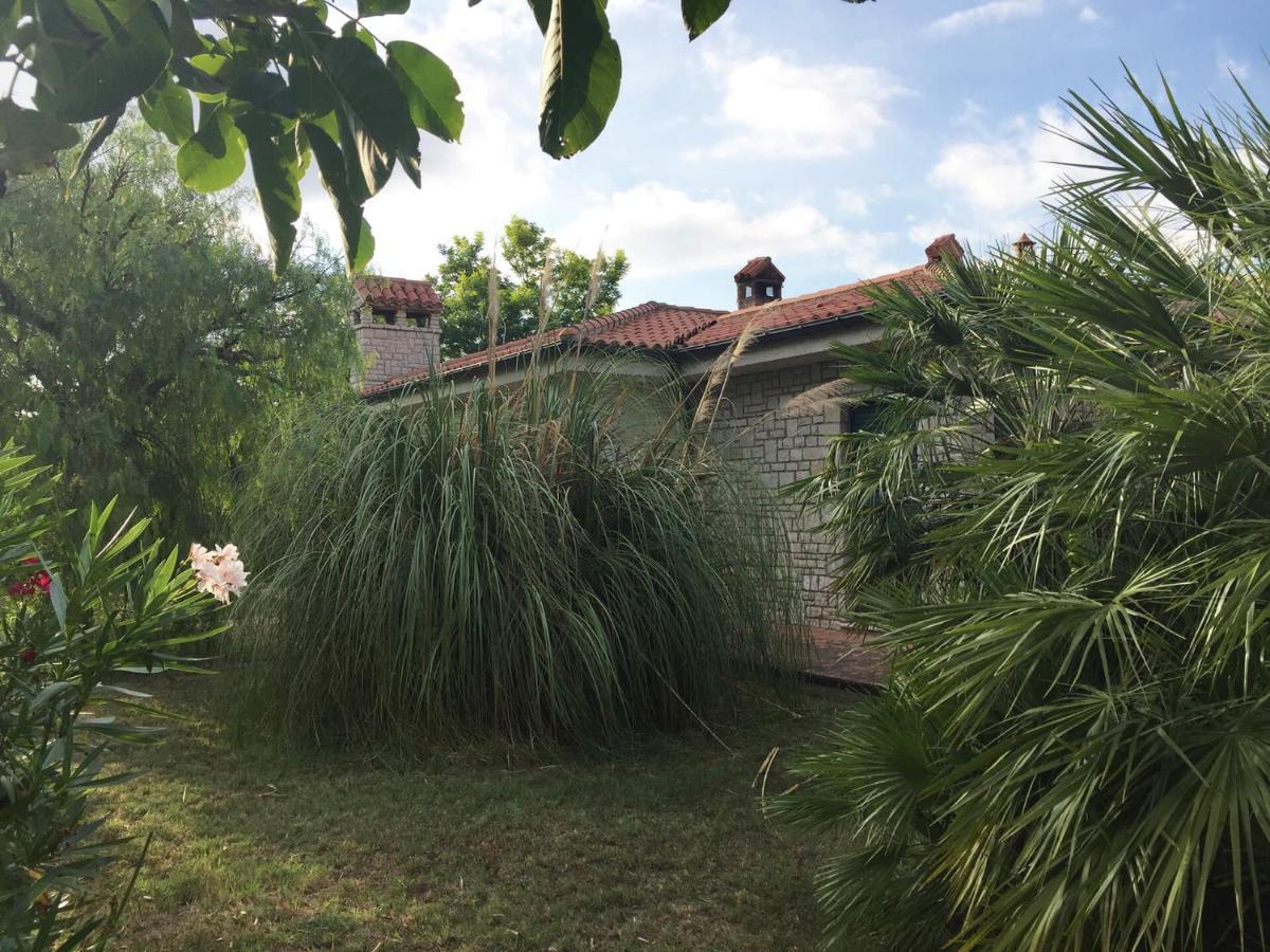 La Casa Nel Verde Larino Exterior foto
