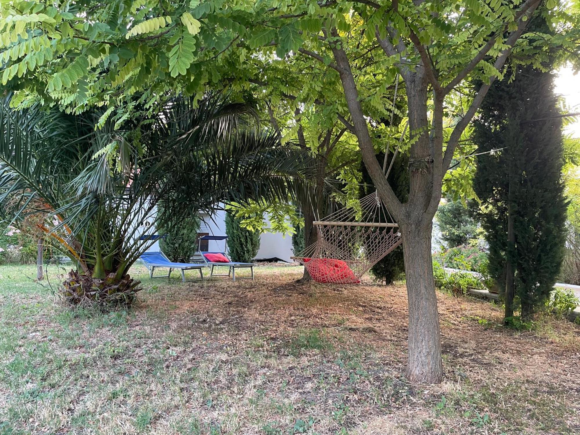 La Casa Nel Verde Larino Exterior foto